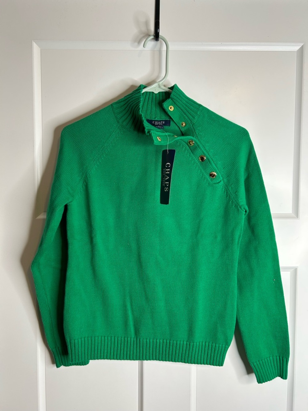 Chaps Women’s Size Small Sweater Pullover Gold Buttons Green New Preppy 2543